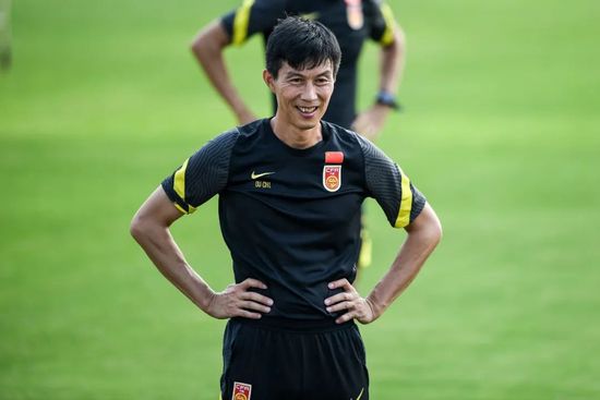 男女扒开双腿猛进入免费直播